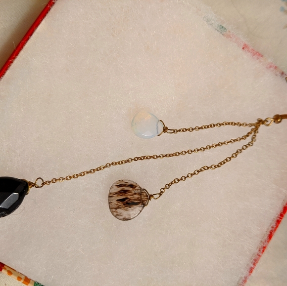 Vintage rain drop earrings - Picture 5 of 5